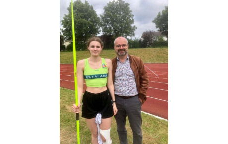 Record de Ligue cadette au javelot